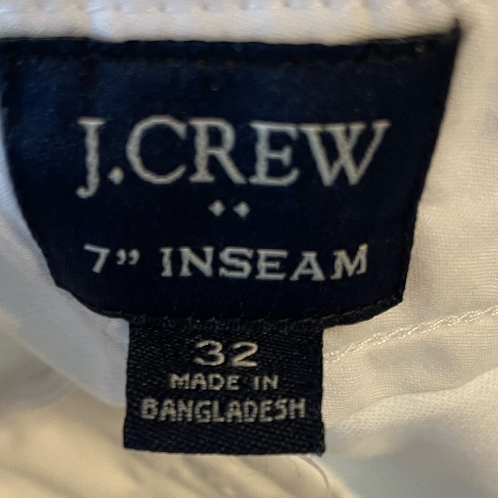 J. Crew NWT Men’s Flex Chino White Shorts. Size 32 with 7” Inseam - Picture 7 of 7